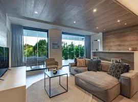 Coral Point Luxury Apartments