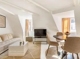 Sanders Admiral - Cosy 1-Bdr Apt