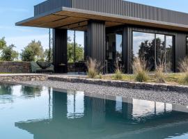Scorzamara Country Lodges - Private Pool or Jacuzzi, hotel din Villasmundo