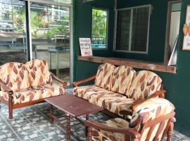 Cassava Agrofarm Hostel, vandrehjem i Sri Aman