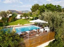 Villa in campagna con piscina