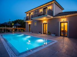 Luxury Villa Emily，位于斯沃伦塔的别墅