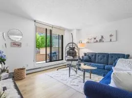 Stylish 2BR by Stampede Free Parking Terrasse