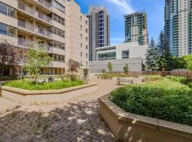 Lovely 2-Bedroom at Stampede, Free Parking