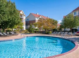 Wyndham Mountain Vista 2BR Apartment with Resort Access, hôtel à Branson