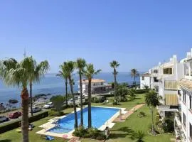 Beachside penthouse Cala de Mijas