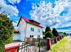 VILLA SUNSHINE "SUNSHINE SUITE" NAD JEZIOREM KOMINEK i WANNA w SALONIE OGRóD BALKON