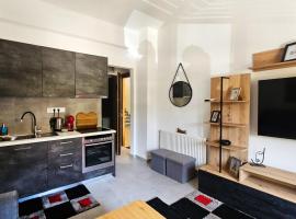 Chalkida Center Hideaway, apartment in Chalkida