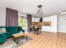 Przystanek Jantar - pokoje i apartamenty, hôtel avec piscine à Jantar