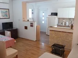 Metti apartments 1