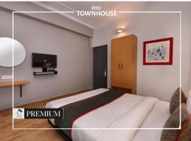 Townhouse Singapore Mall, hotel v destinaci Chinhat