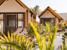 Glamping Resort Olive and Sea, luxury tent in Bibinje