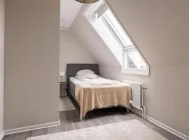 Charming topfloor APT in middle of Visby