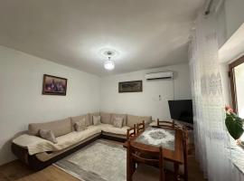 Guesthouse Camping the peaceful of Koman, hotel v destinaci Gushtë