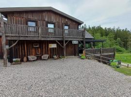 CCs Havtorns delikatesser o laxfiske, B&B in Äspered