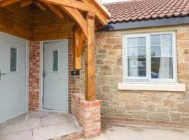 Courtyard Cottage Number 6