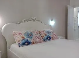 Viola di Mare Rooms and Parking