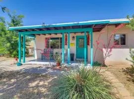 Dog-Friendly Albuquerque Home 1 Mi to U of NM!