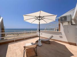 Beach Luxury Home, hotel v destinaci Nettuno