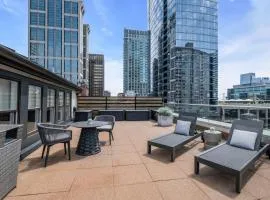 Skyline Suite with Penthouse & Rooftop Deck 6BR by Maddox Hotel