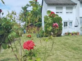 Family-Friedndly Home with Large Garden &BBQ Grill