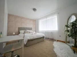 Wythenshawe Greenbrow Retreat