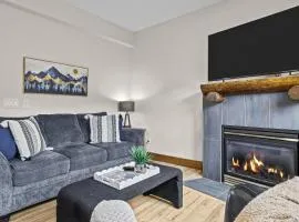 Peaks and Patio 3 Bedroom managed by Little Sister Getaways