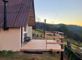 Chalé em Monte Verde com Lareira e vista das montanhas