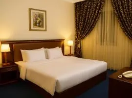 Dream Palace Hotel