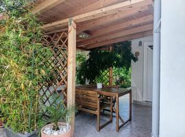 Bungalow 3743-4 Pers in Razanj, bungalov v Ražanji