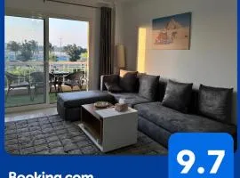 Luxury Inn: 3BR Amazing View in Madinaty12
