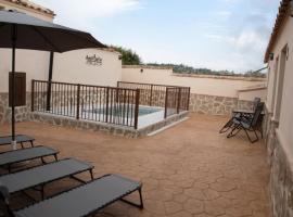 Casa Rural El Pozo, hotel i Guadamur