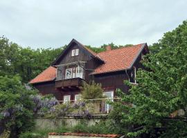 Ferienwohnung Teufelsmauer "Waldhaus", Hotel in Blankenburg