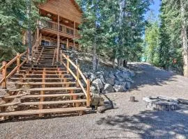 Cozy Noras Hideaway - Charming, Quiet Log Cabin