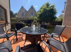 Big Family Apartment, 3 Bedrooms, Terrace, 1st Floor, City Center