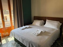 Minisuite Marina，位于马瑞纳迪卡拉拉的酒店