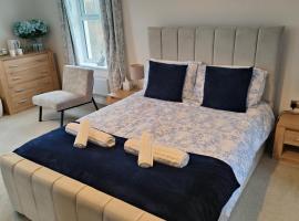 Highgow House, hotel with parking in Barnstaple