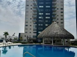 New Bamboo Horizon pool, gym and coworking