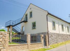 Casa Kresován, casa rústica em Sarmizegetusa