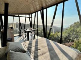Casa Bosque Olas de Buchupureo, hotel v destinaci Cobquecura