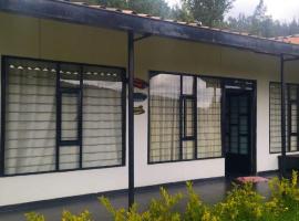 Cabaña La Veranera, hotell i Paipa