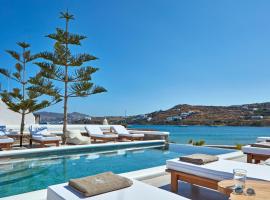 Mykonos Waves Beach House & Suites