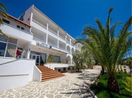 Astris Sun Hotel, pet-friendly hotel in Astris