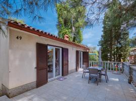 Rustic Holiday Home - Artatore, hotel in Mali Lošinj