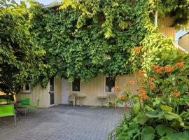 Amio more, hotel in Odesa