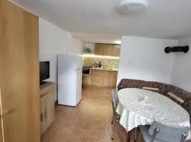 Елиани