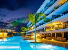 Cana Rock Star, Cana Bay