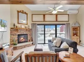 Across from Holiday Valley 2 King Beds AC