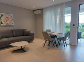 Blue Harmony, ξενοδοχείο σε Lalzit Bay