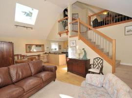 Heron View Cottage, kh&aacute;ch sạn gần S&acirc;n bay Quốc tế Victoria - YYJ, 